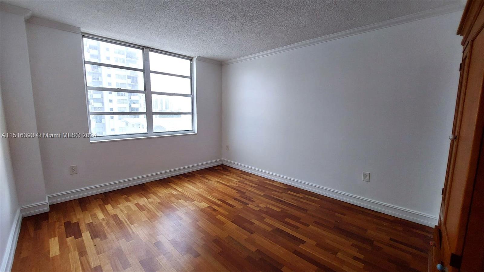 2780 183rd St, Aventura, FL, 33160 United States, 2 Bedrooms Bedrooms, ,2 BathroomsBathrooms,Residential,For Sale,183rd St,A11516393
