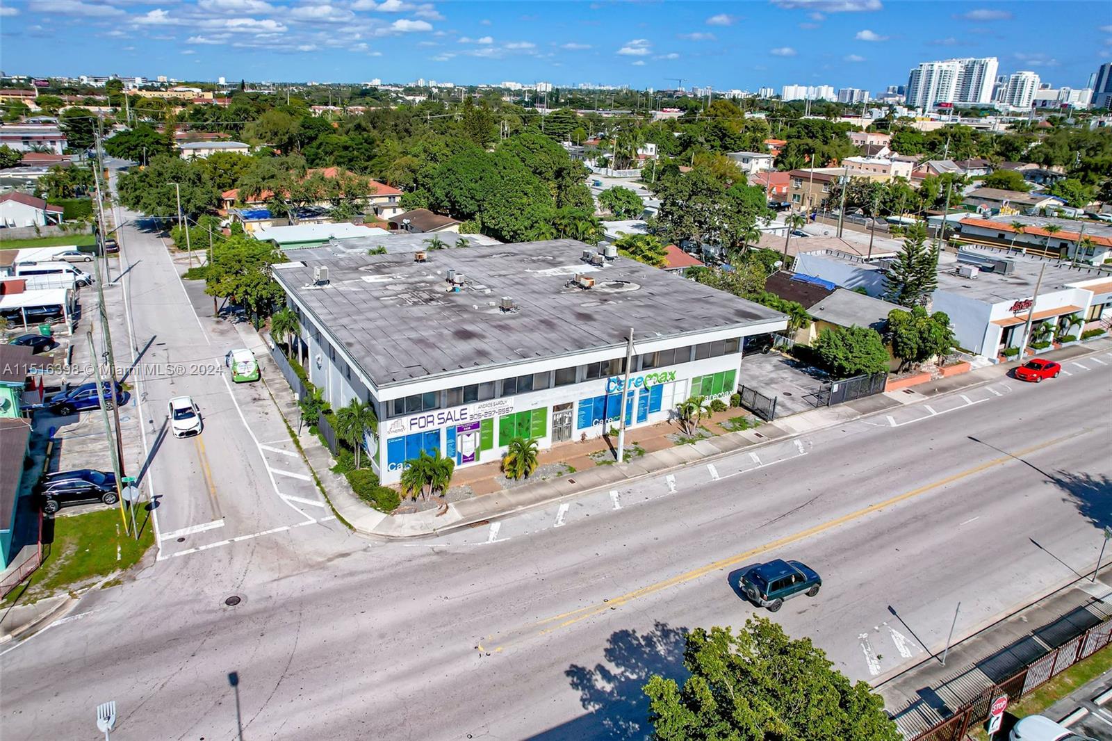 2433 NW 7th St, Miami, Florida 33125, ,Commercialsale,For Sale,2433 NW 7th St,A11516398