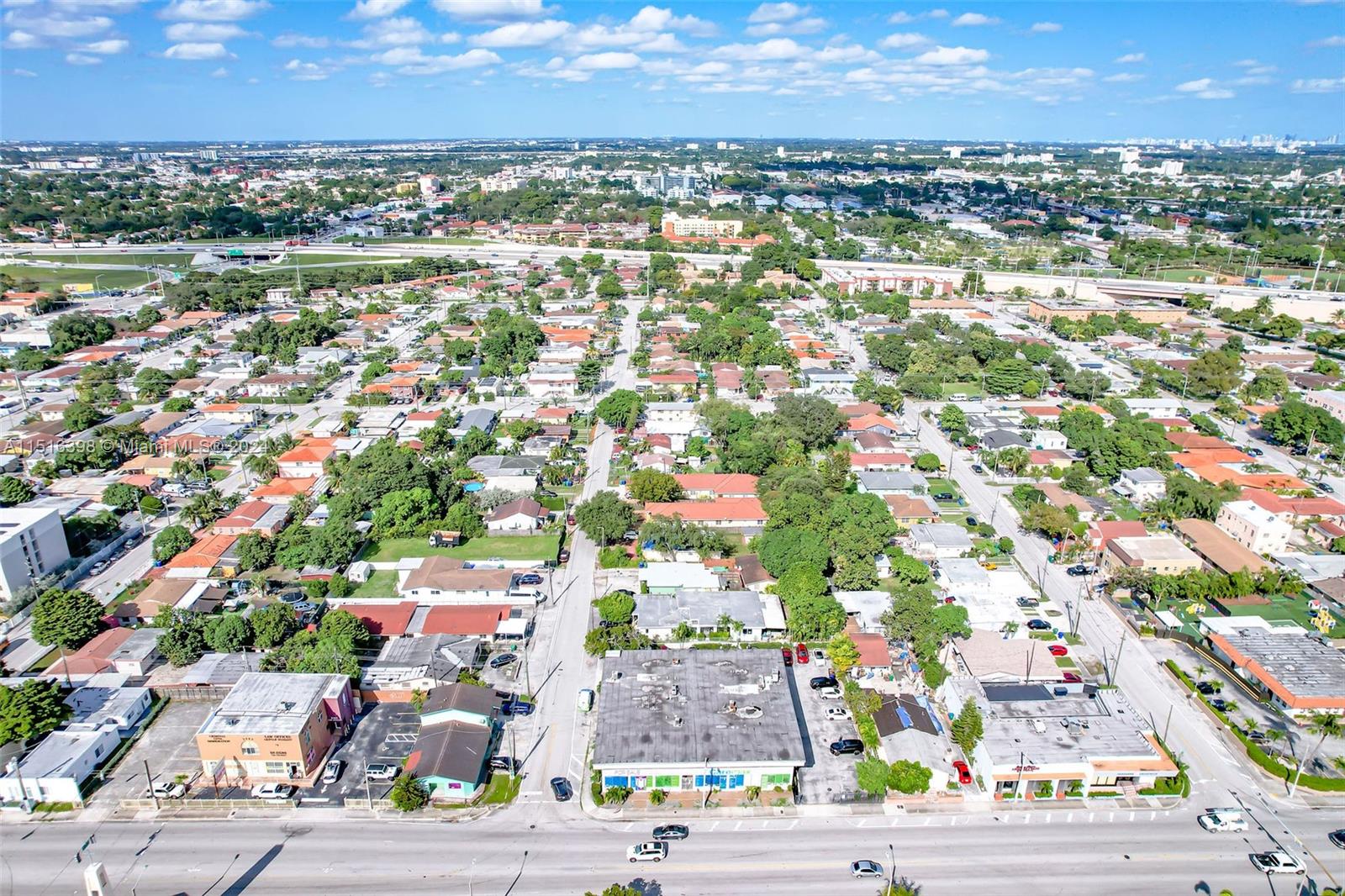2433 NW 7th St, Miami, Florida 33125, ,Commercialsale,For Sale,2433 NW 7th St,A11516398