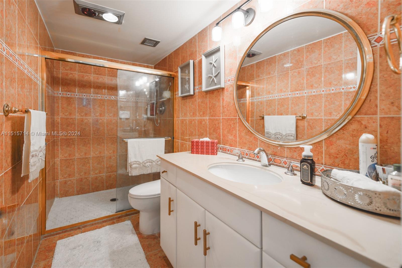 1950 S Ocean Dr 19E, Hallandale Beach, Florida 33009, 3 Bedrooms Bedrooms, ,2 BathroomsBathrooms,Residentiallease,For Rent,1950 S Ocean Dr 19E,A11515714