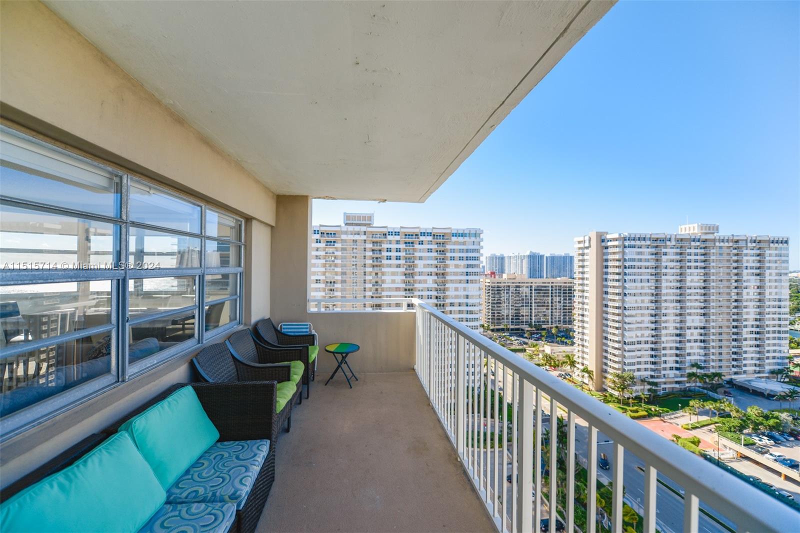 1950 S Ocean Dr 19E, Hallandale Beach, Florida 33009, 3 Bedrooms Bedrooms, ,2 BathroomsBathrooms,Residentiallease,For Rent,1950 S Ocean Dr 19E,A11515714