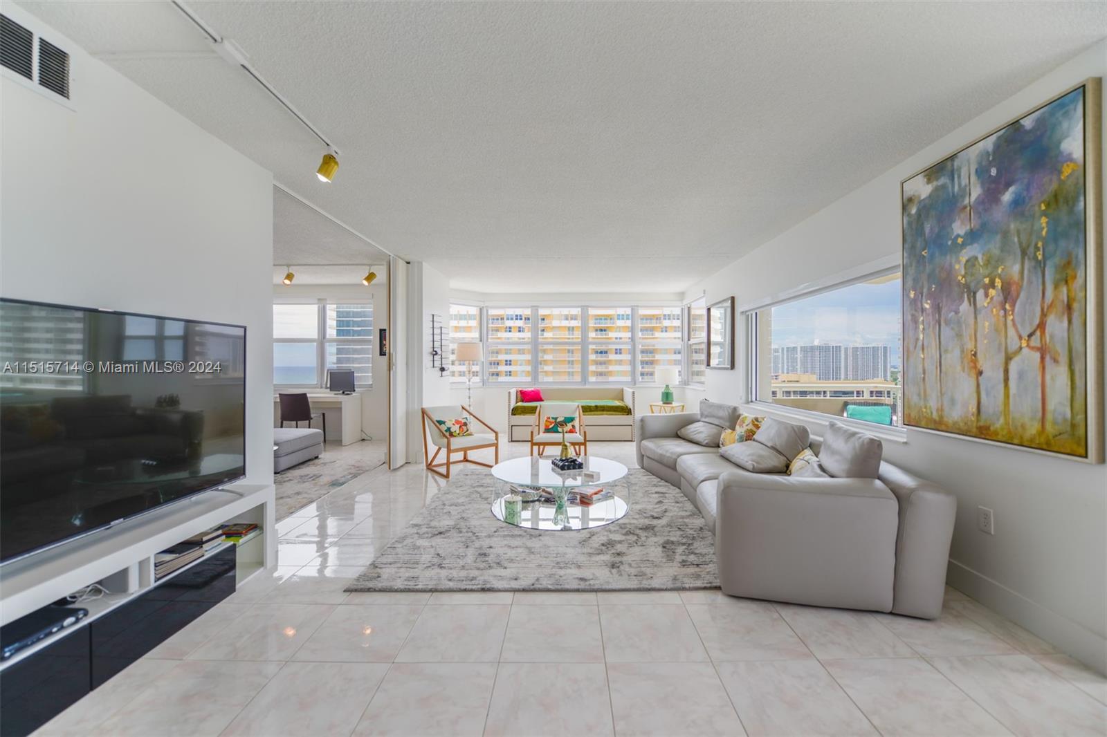 1950 S Ocean Dr 19E, Hallandale Beach, Florida 33009, 3 Bedrooms Bedrooms, ,2 BathroomsBathrooms,Residentiallease,For Rent,1950 S Ocean Dr 19E,A11515714