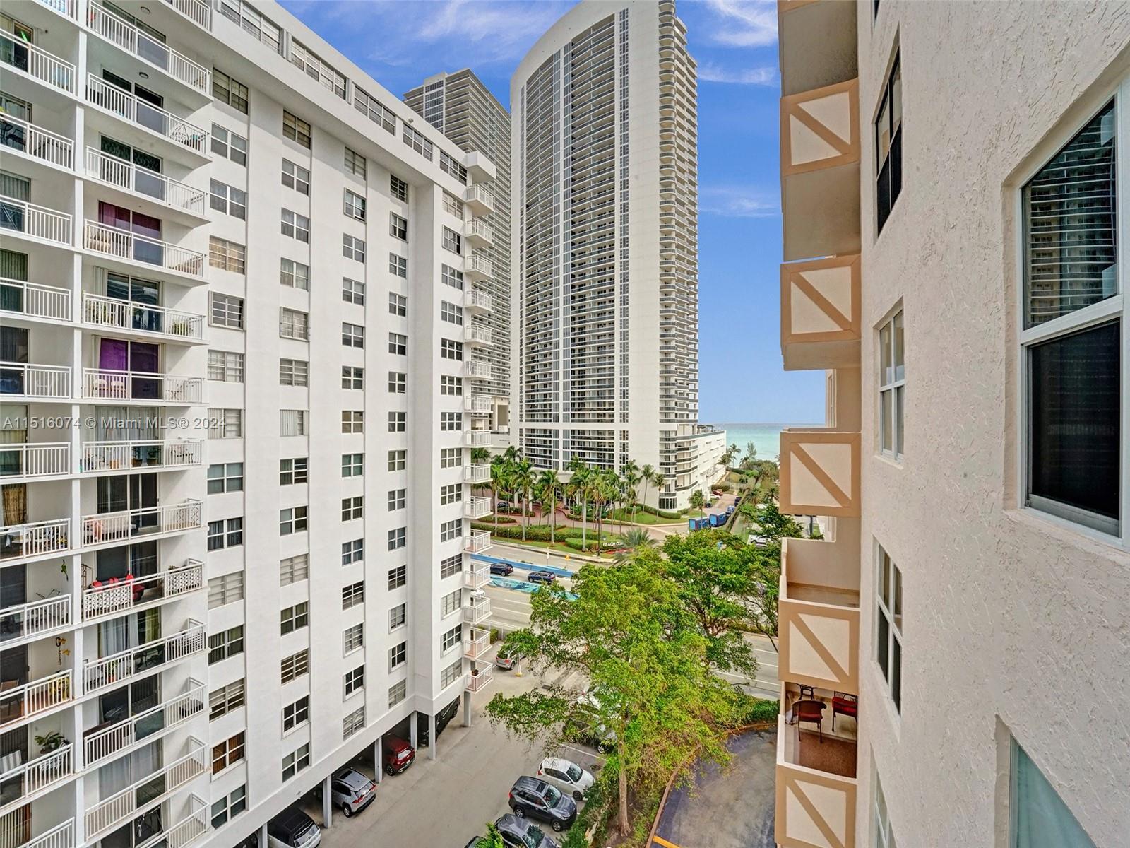 1865 S Ocean Dr 9D, Hallandale Beach, Florida 33009, 1 Bedroom Bedrooms, ,2 BathroomsBathrooms,Residentiallease,For Rent,1865 S Ocean Dr 9D,A11516074