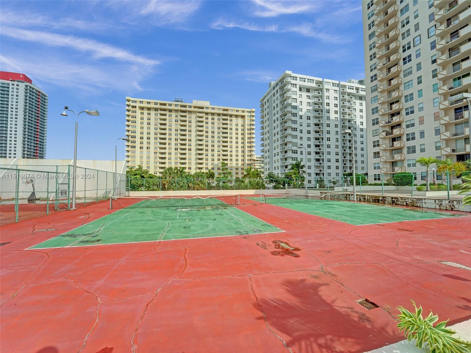 1865 S Ocean Dr 9D, Hallandale Beach, Florida 33009, 1 Bedroom Bedrooms, ,2 BathroomsBathrooms,Residentiallease,For Rent,1865 S Ocean Dr 9D,A11516074