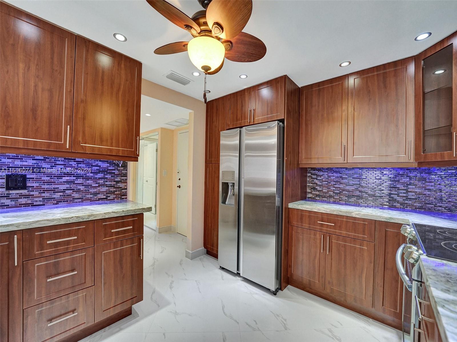 1865 S Ocean Dr 9D, Hallandale Beach, Florida 33009, 1 Bedroom Bedrooms, ,2 BathroomsBathrooms,Residentiallease,For Rent,1865 S Ocean Dr 9D,A11516074