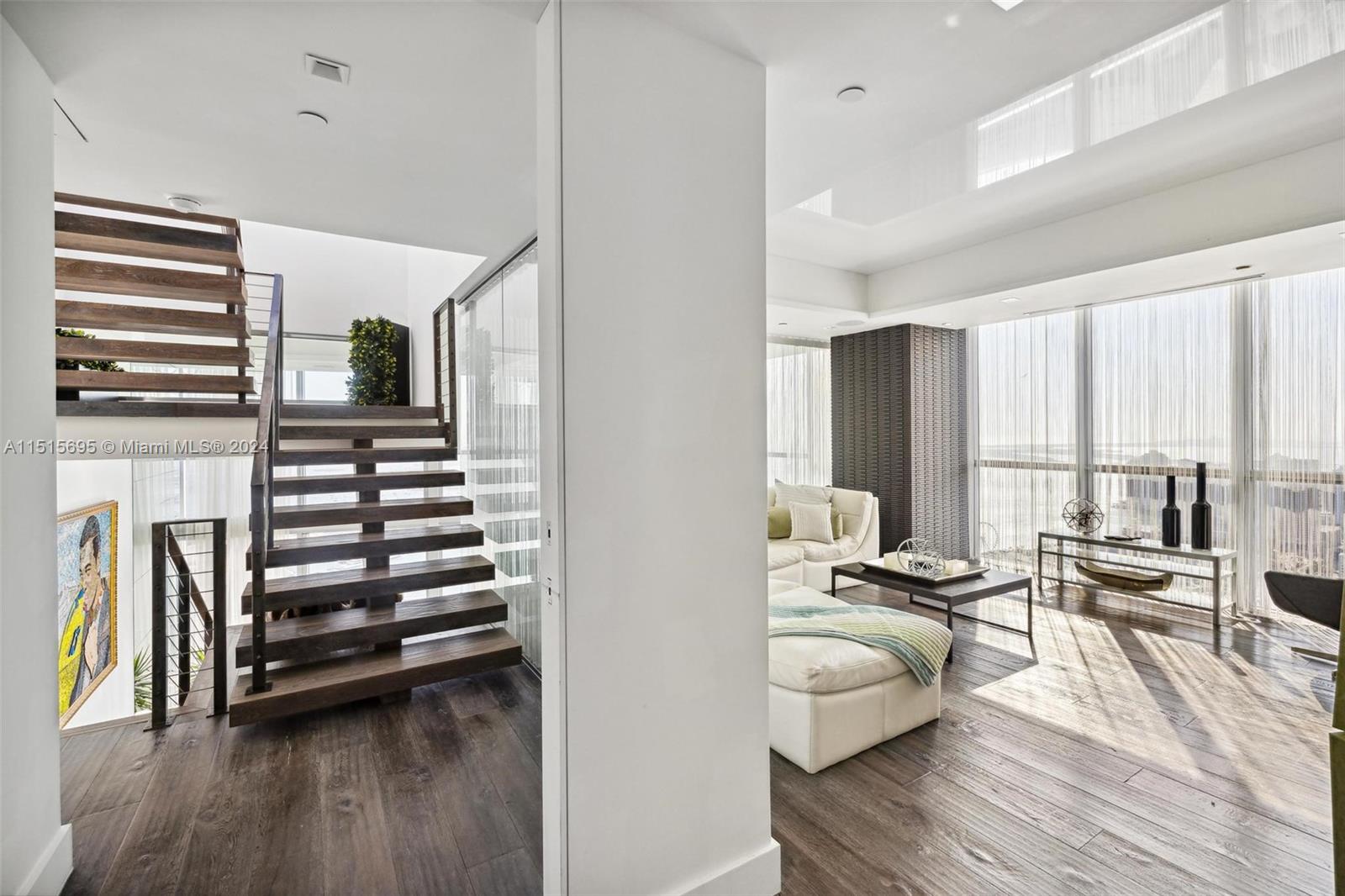 1100 Biscayne Blvd, Miami, FL, 33132 United States, 3 Bedrooms Bedrooms, ,4 BathroomsBathrooms,Residential,For Sale,Biscayne Blvd,A11515695