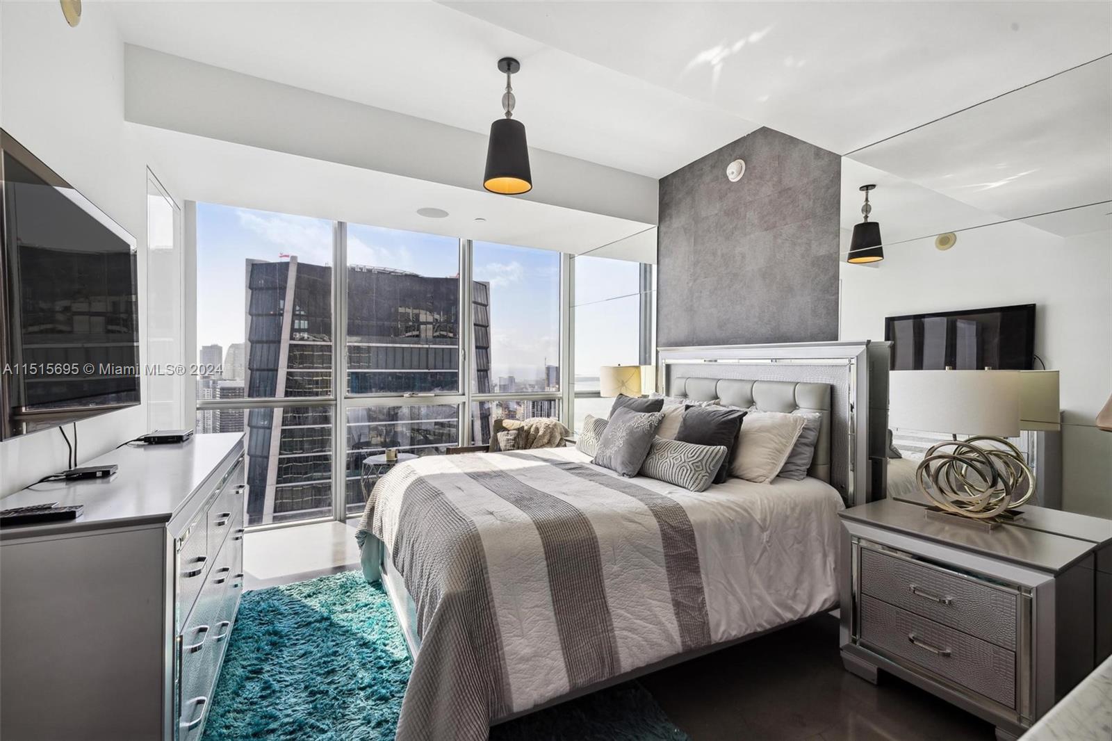 1100 Biscayne Blvd, Miami, FL, 33132 United States, 3 Bedrooms Bedrooms, ,4 BathroomsBathrooms,Residential,For Sale,Biscayne Blvd,A11515695