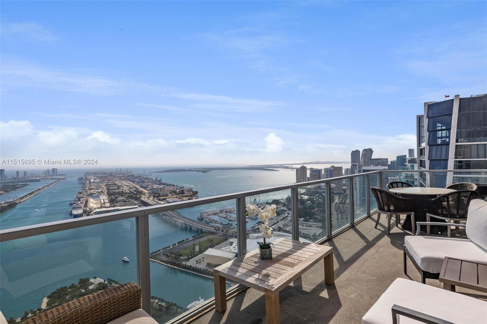 1100 Biscayne Blvd, Miami, FL, 33132 United States, 3 Bedrooms Bedrooms, ,4 BathroomsBathrooms,Residential,For Sale,Biscayne Blvd,A11515695
