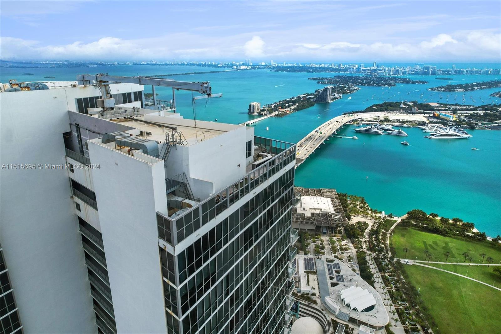 1100 Biscayne Blvd, Miami, FL, 33132 United States, 3 Bedrooms Bedrooms, ,4 BathroomsBathrooms,Residential,For Sale,Biscayne Blvd,A11515695