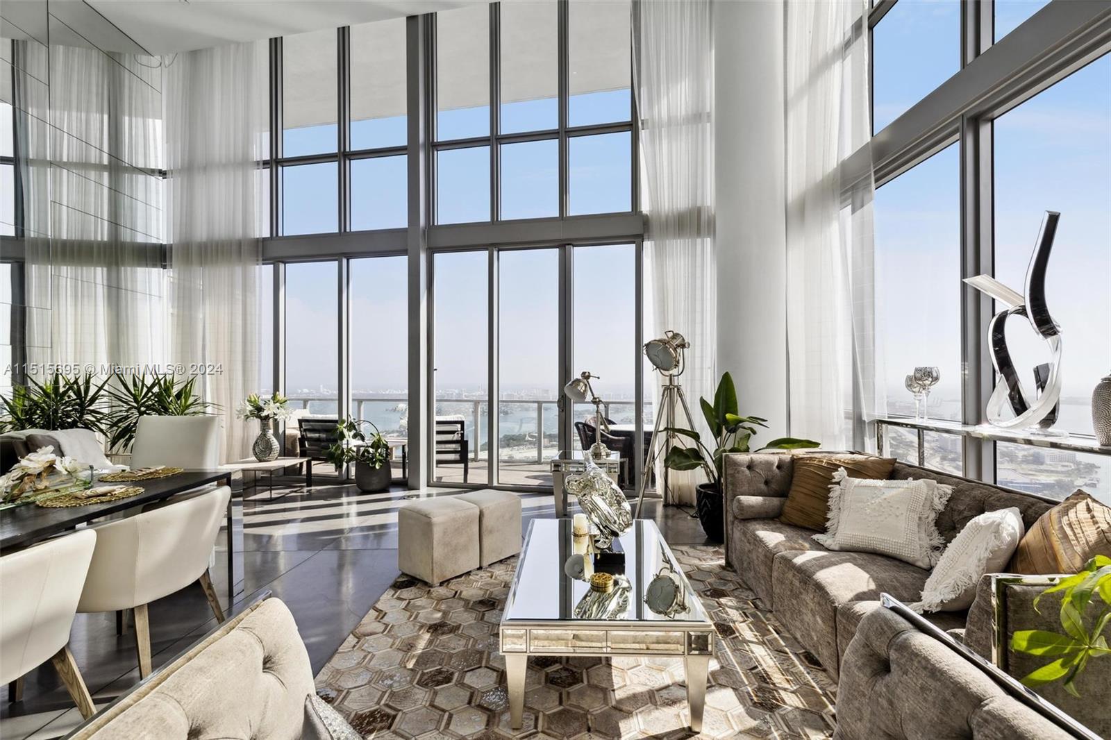 1100 Biscayne Blvd, Miami, FL, 33132 United States, 3 Bedrooms Bedrooms, ,4 BathroomsBathrooms,Residential,For Sale,Biscayne Blvd,A11515695