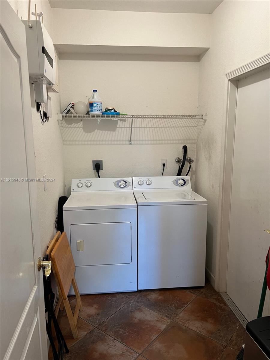 Listing Photo 9