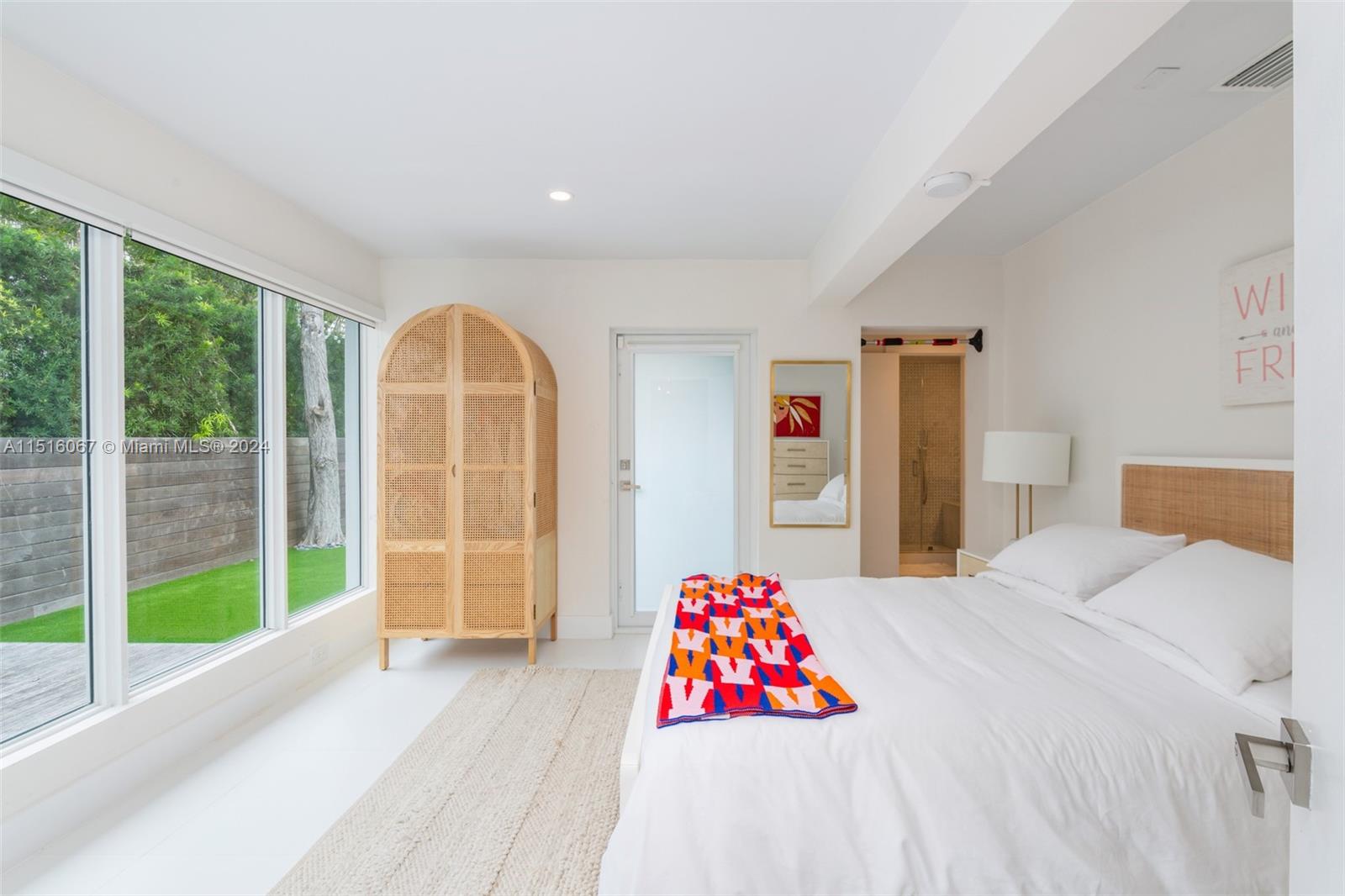 424 Dilido Dr, Miami Beach, FL, 33139 United States, 4 Bedrooms Bedrooms, ,3 BathroomsBathrooms,Residential,For Sale,Dilido Dr,A11516067