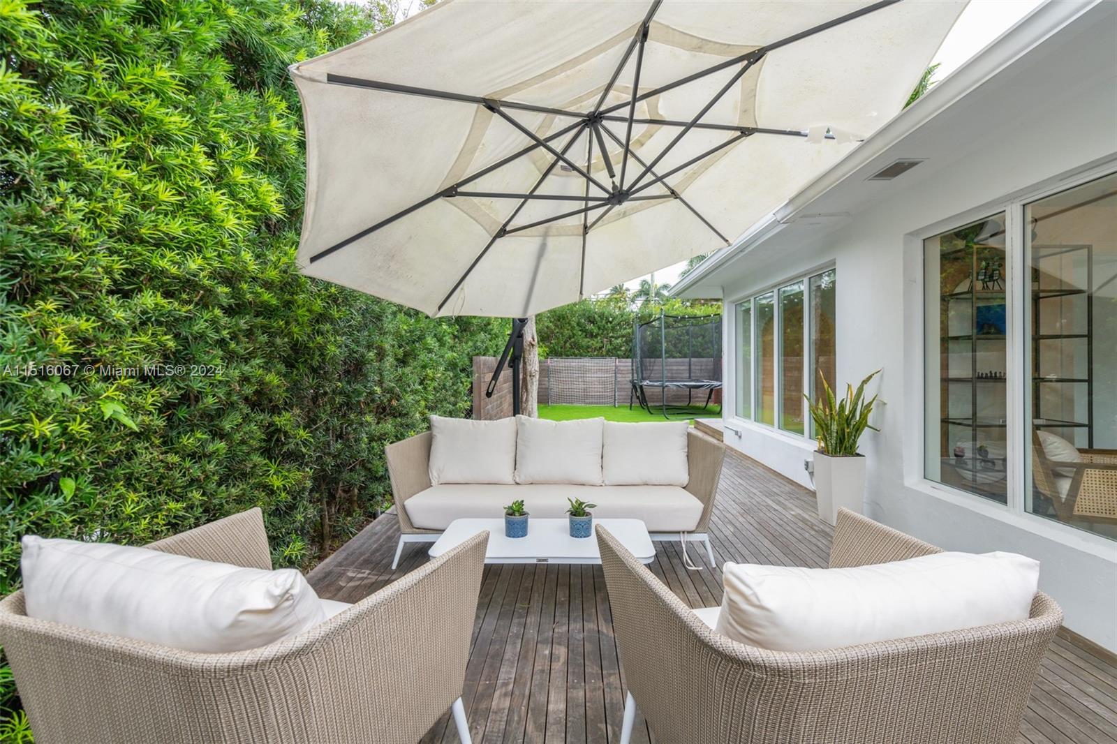 424 Dilido Dr, Miami Beach, FL, 33139 United States, 4 Bedrooms Bedrooms, ,3 BathroomsBathrooms,Residential,For Sale,Dilido Dr,A11516067