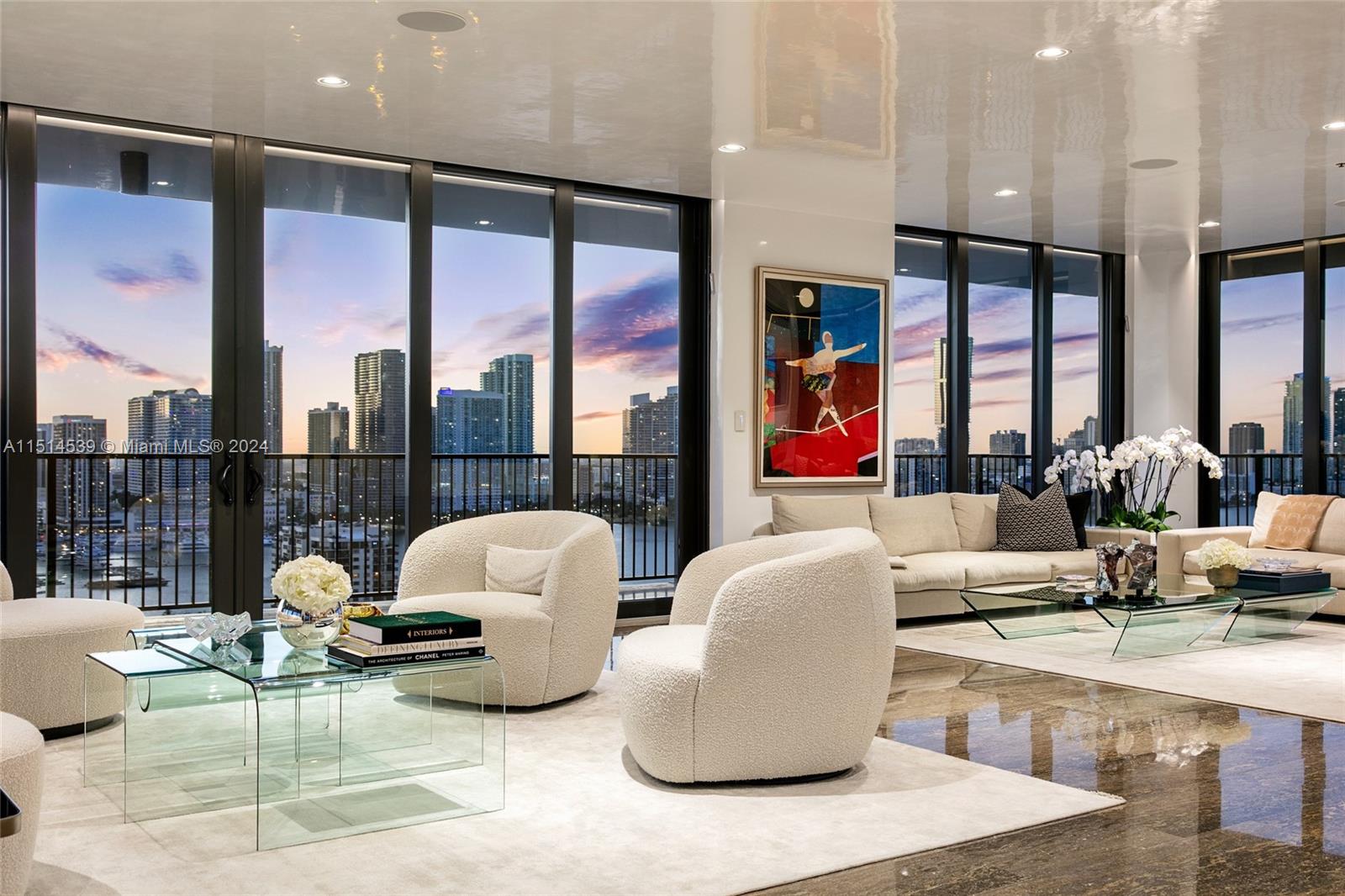 1000 Venetian Way, Miami Beach, FL, 33139 United States, 4 Bedrooms Bedrooms, ,4 BathroomsBathrooms,Residential,For Sale,Venetian Way,A11514539