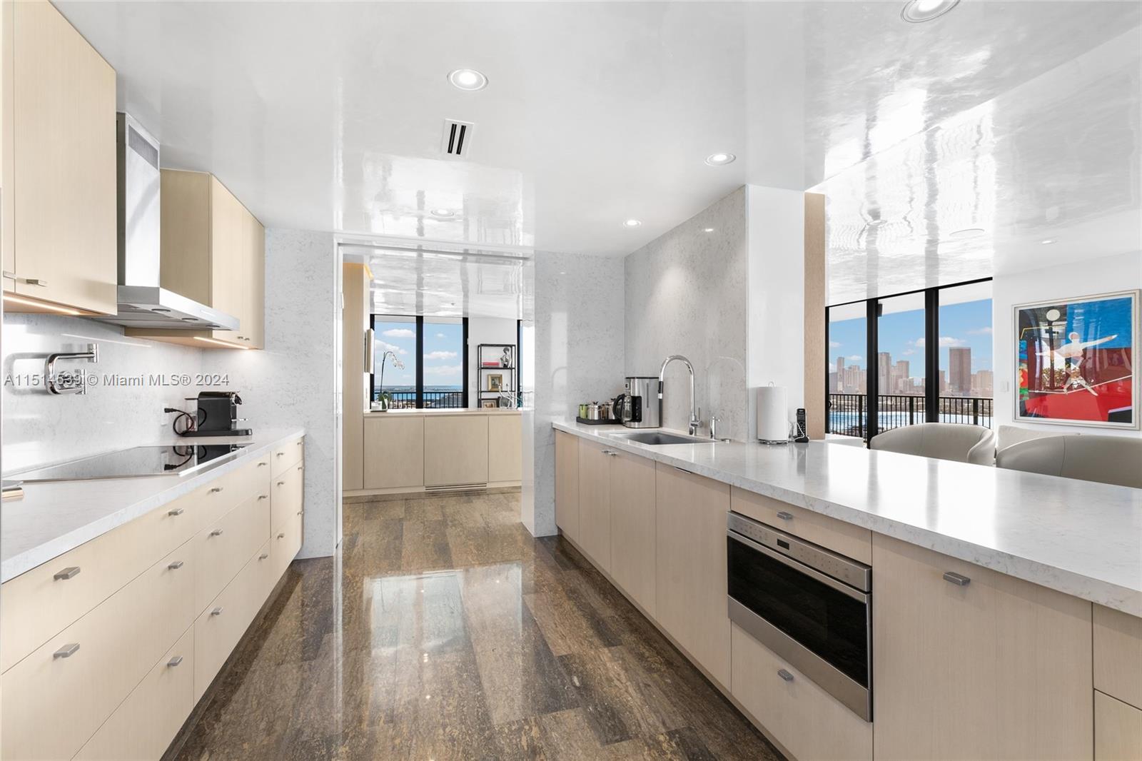 1000 Venetian Way, Miami Beach, FL, 33139 United States, 4 Bedrooms Bedrooms, ,4 BathroomsBathrooms,Residential,For Sale,Venetian Way,A11514539