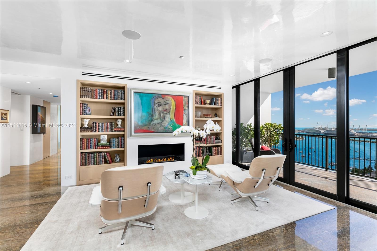 1000 Venetian Way, Miami Beach, FL, 33139 United States, 4 Bedrooms Bedrooms, ,4 BathroomsBathrooms,Residential,For Sale,Venetian Way,A11514539