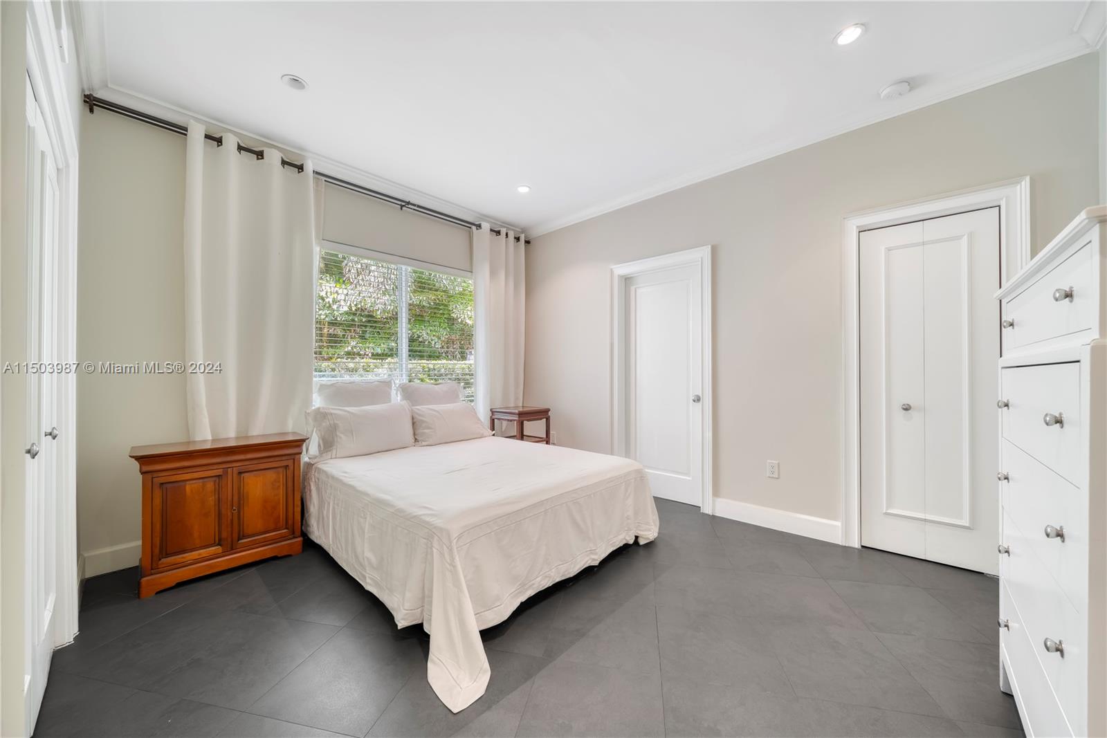 8650 Old Cutler Rd, Coral Gables, FL, 33143 United States, 4 Bedrooms Bedrooms, ,3 BathroomsBathrooms,Residential,For Sale,Old Cutler Rd,A11503987