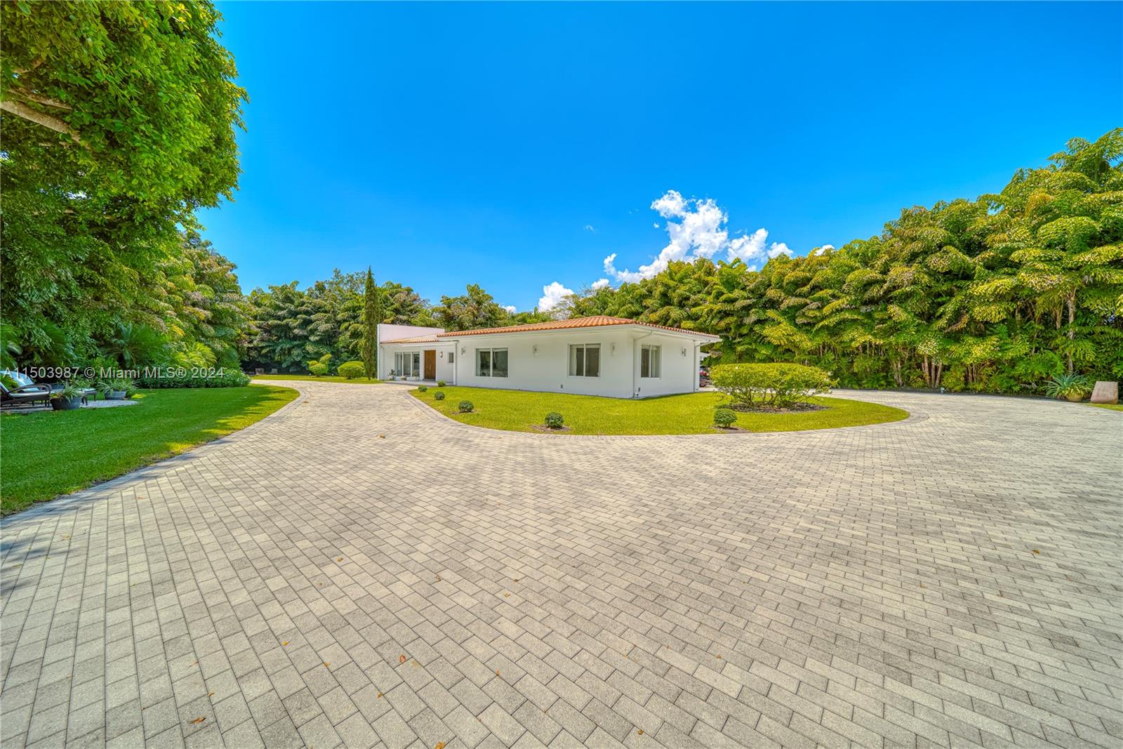 8650 Old Cutler Rd, Coral Gables, FL, 33143 United States, 4 Bedrooms Bedrooms, ,3 BathroomsBathrooms,Residential,For Sale,Old Cutler Rd,A11503987