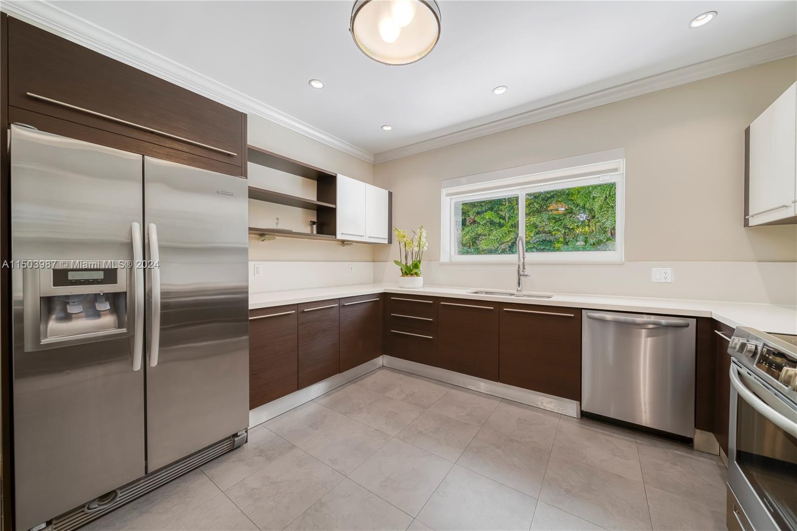 8650 Old Cutler Rd, Coral Gables, FL, 33143 United States, 4 Bedrooms Bedrooms, ,3 BathroomsBathrooms,Residential,For Sale,Old Cutler Rd,A11503987