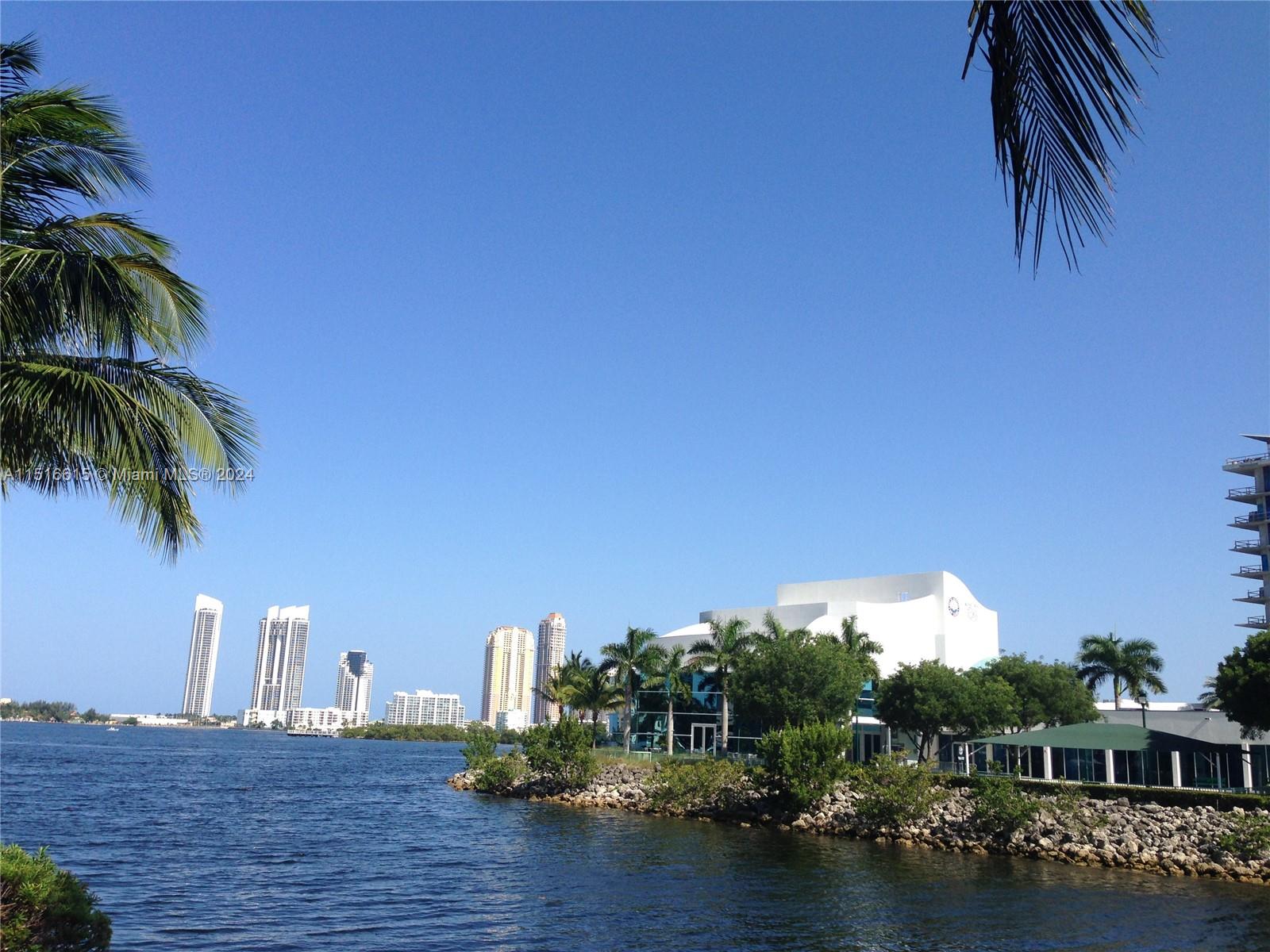 3330 NE 190th St 817, Aventura, Florida 33180, 2 Bedrooms Bedrooms, ,2 BathroomsBathrooms,Residentiallease,For Rent,3330 NE 190th St 817,A11516615