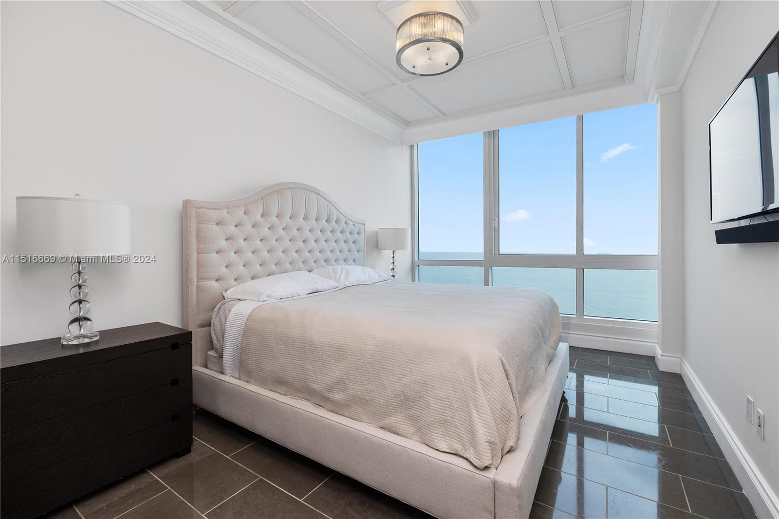 100 Pointe Dr, Miami Beach, FL, 33139 United States, 2 Bedrooms Bedrooms, ,2 BathroomsBathrooms,Residential,For Sale,Pointe Dr,A11516669