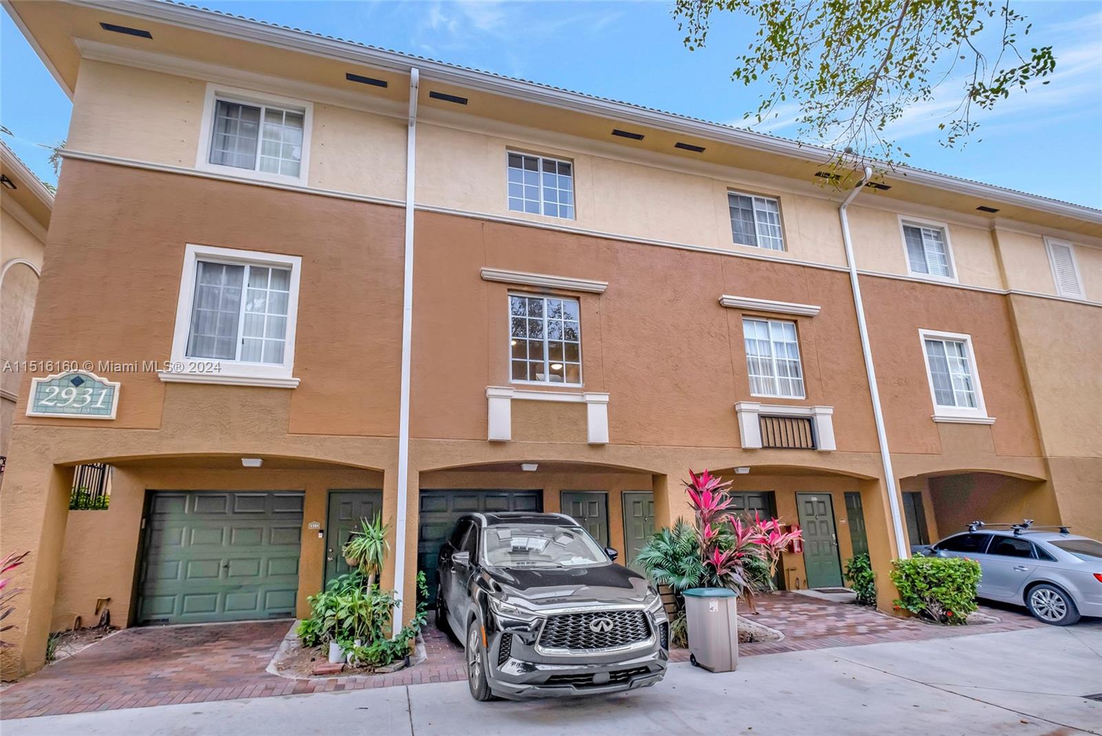 2931 185th St, Aventura, FL, 33180 United States, 1 Bedroom Bedrooms, ,1 BathroomBathrooms,Residential,For Sale,185th St,A11516160