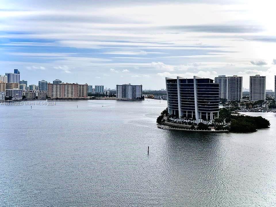3600 Mystic Pointe Dr., Aventura, FL, 33180 United States, 4 Bedrooms Bedrooms, ,4 BathroomsBathrooms,Residential,For Sale,Mystic Pointe Dr.,A11516790