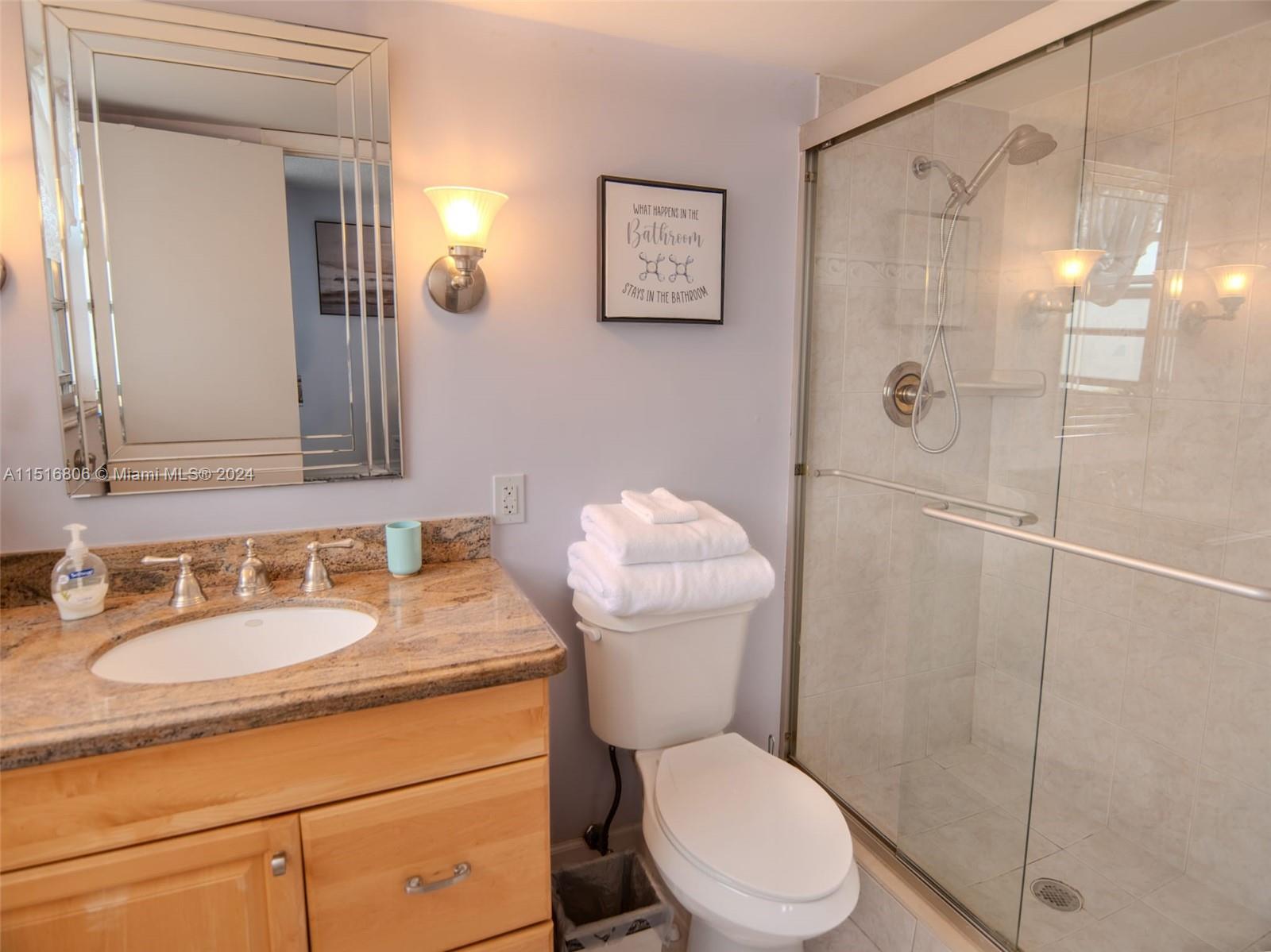 137 Golden Isles Dr 709, Hallandale Beach, Florida 33009, 2 Bedrooms Bedrooms, ,2 BathroomsBathrooms,Residentiallease,For Rent,137 Golden Isles Dr 709,A11516806