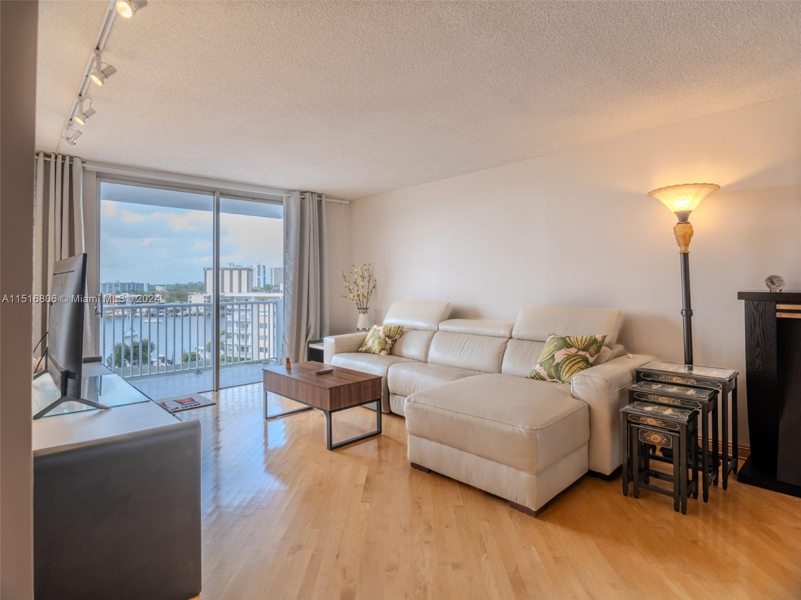 137 Golden Isles Dr 709, Hallandale Beach, Florida 33009, 2 Bedrooms Bedrooms, ,2 BathroomsBathrooms,Residentiallease,For Rent,137 Golden Isles Dr 709,A11516806