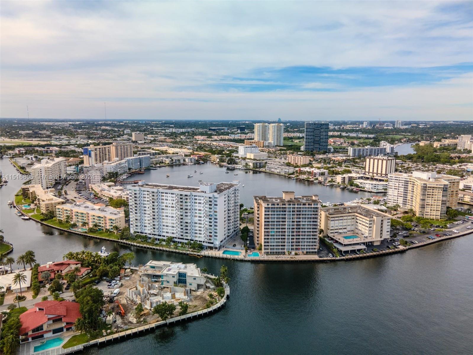 137 Golden Isles Dr 709, Hallandale Beach, Florida 33009, 2 Bedrooms Bedrooms, ,2 BathroomsBathrooms,Residentiallease,For Rent,137 Golden Isles Dr 709,A11516806