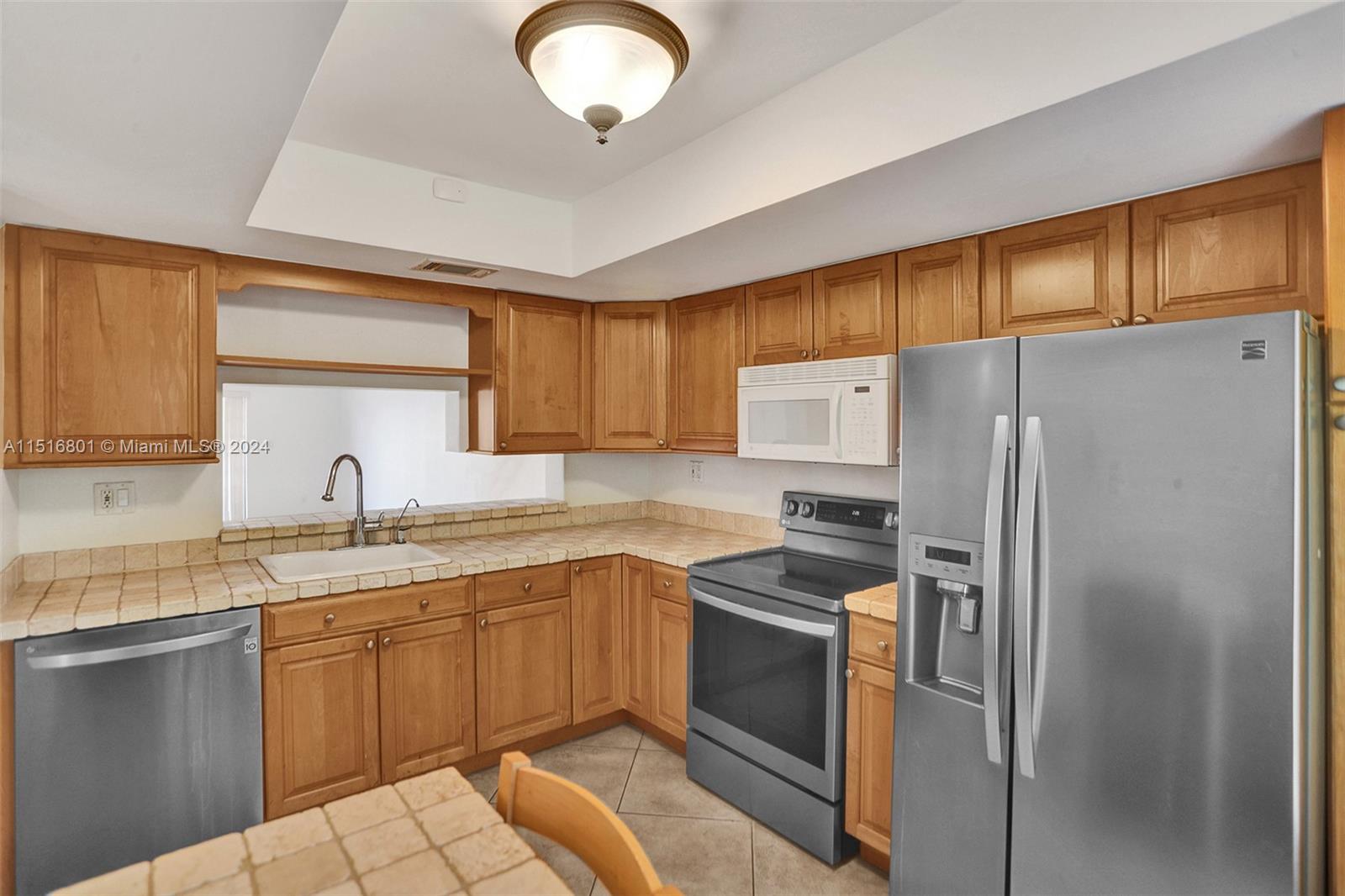 2689 NE 165th St 56, North Miami Beach, Florida 33160, 3 Bedrooms Bedrooms, ,2 BathroomsBathrooms,Residential,For Sale,2689 NE 165th St 56,A11516801