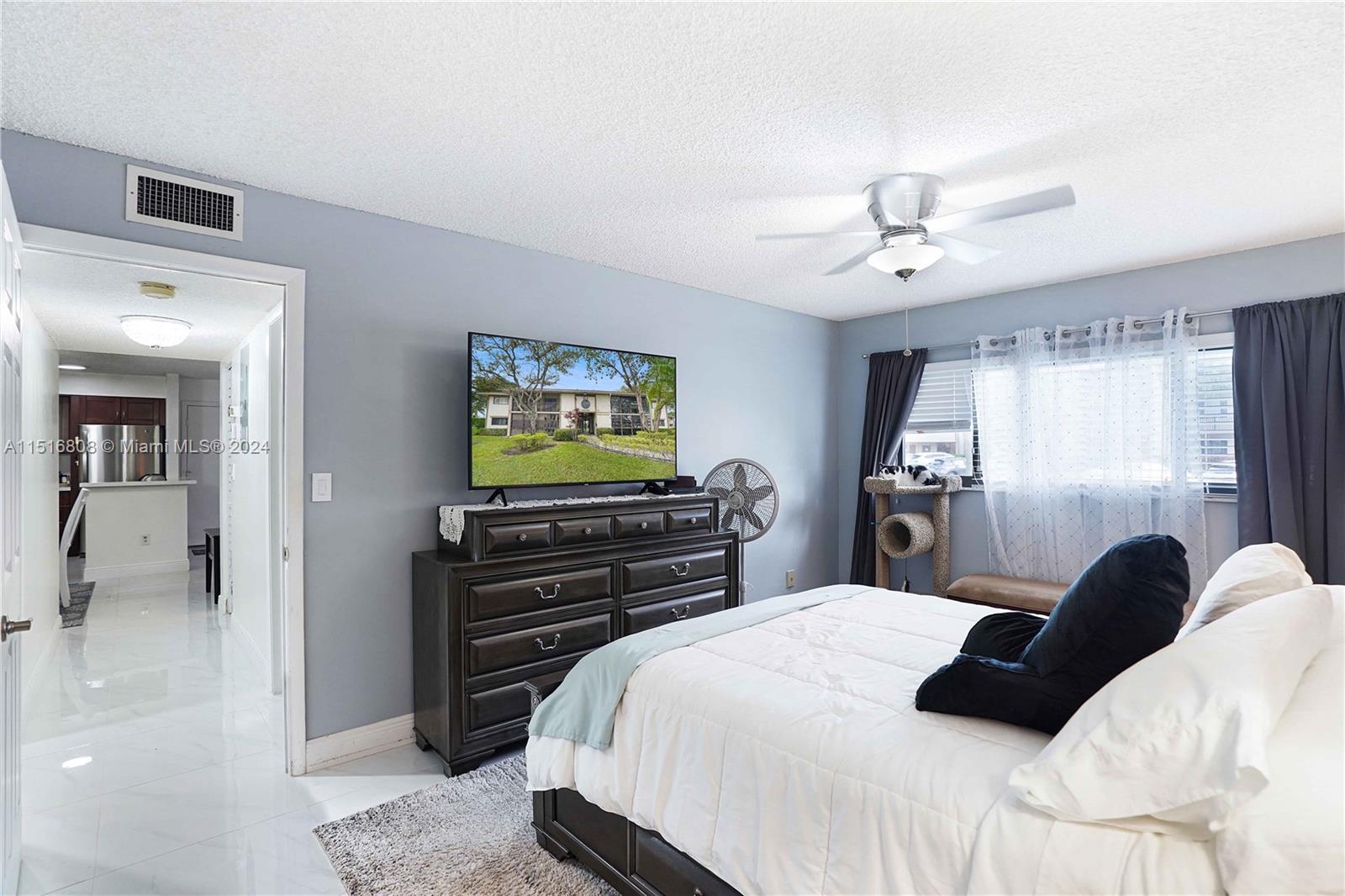 10401 E Clairmont Cir 109, Tamarac, Florida 33321, 2 Bedrooms Bedrooms, ,1 BathroomBathrooms,Residential,For Sale,10401 E Clairmont Cir 109,A11516808