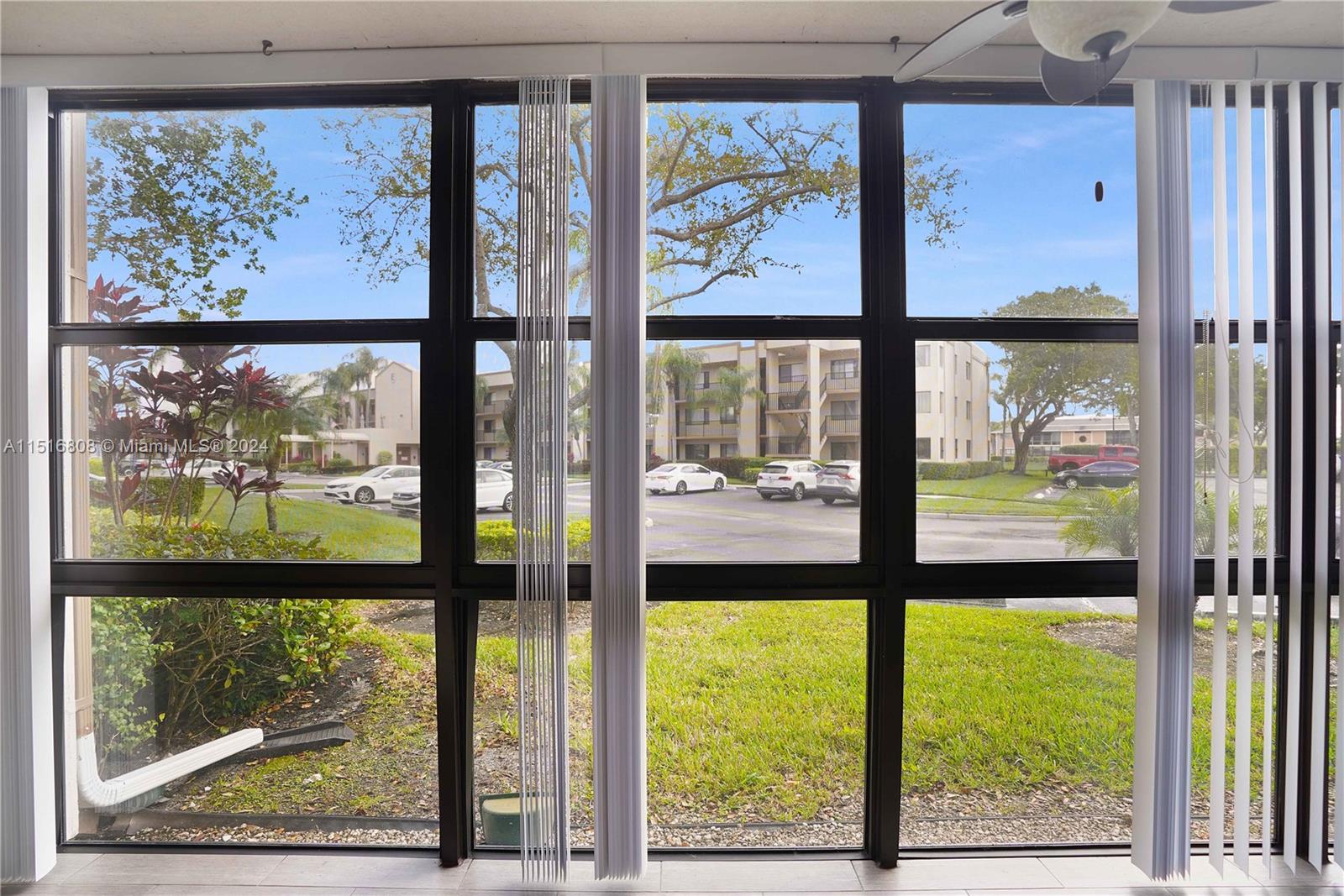 10401 E Clairmont Cir 109, Tamarac, Florida 33321, 2 Bedrooms Bedrooms, ,1 BathroomBathrooms,Residential,For Sale,10401 E Clairmont Cir 109,A11516808