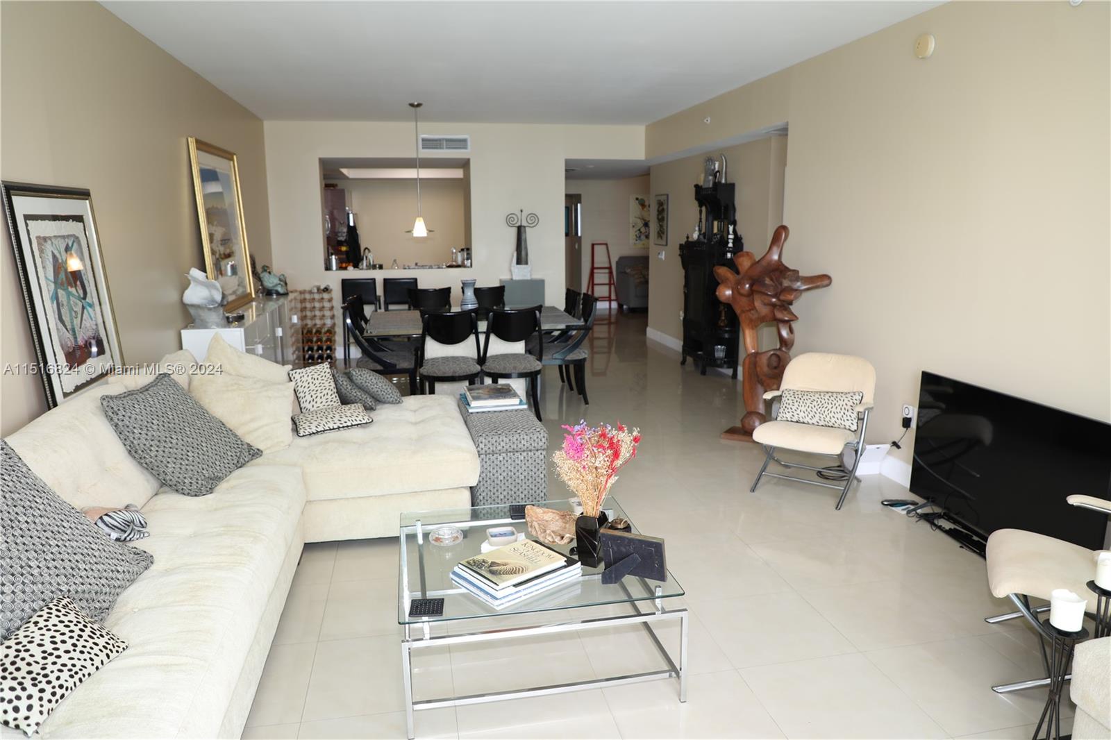 3330 190th St, Aventura, FL, 33180 United States, 2 Bedrooms Bedrooms, ,2 BathroomsBathrooms,Residential,For Sale,190th St,A11516824