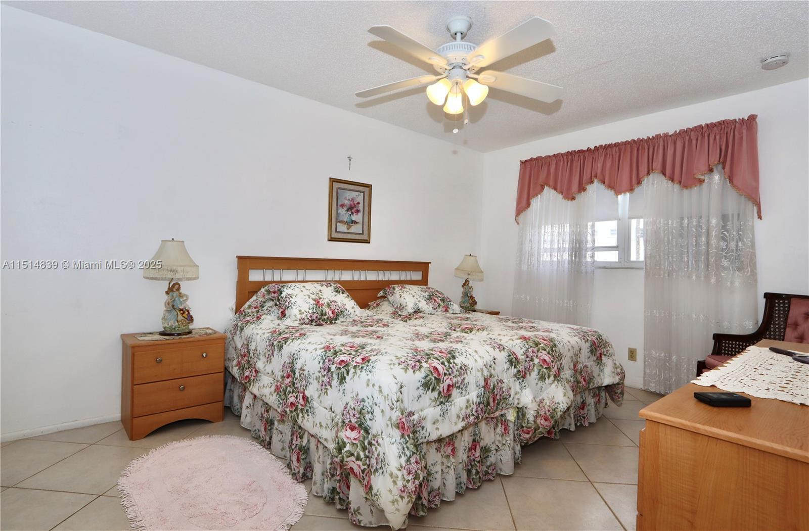 5300 Washington St I105, Hollywood, Florida 33021, 2 Bedrooms Bedrooms, ,1 BathroomBathrooms,Residential,For Sale,5300 Washington St I105,A11514839