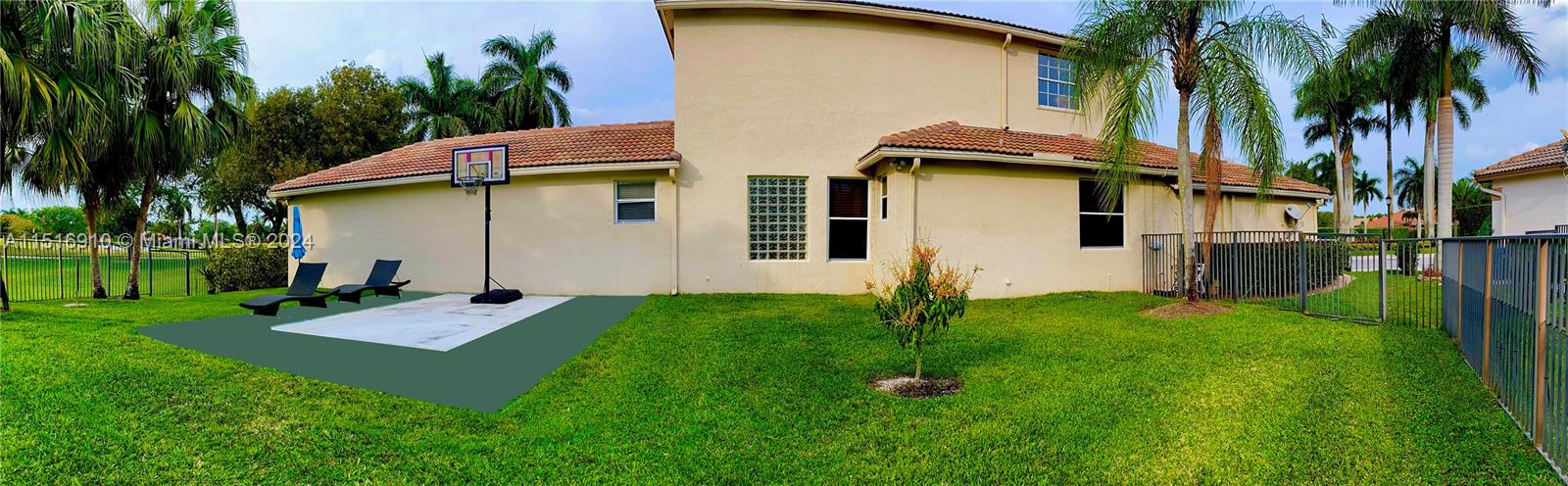 2463 Eagle Run Dr, Weston, FL, 33327 United States, 6 Bedrooms Bedrooms, ,5 BathroomsBathrooms,Residential,For Sale,Eagle Run Dr,A11516910