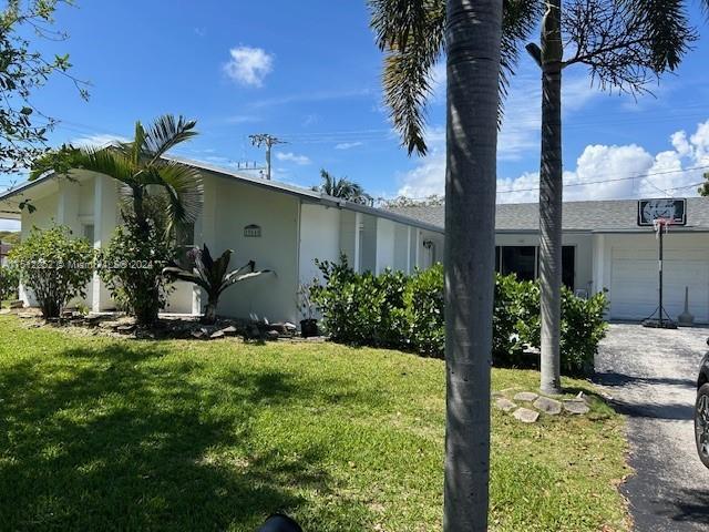 19640 Lenaire Dr, Cutler Bay, Florida 33157, 5 Bedrooms Bedrooms, ,2 BathroomsBathrooms,Residentiallease,For Rent,19640 Lenaire Dr,A11512252
