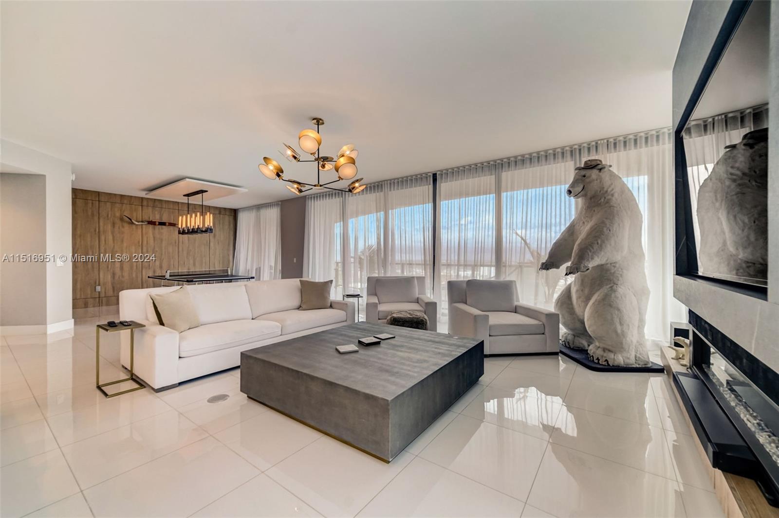 100 E Las Olas Blvd 2701, Fort Lauderdale, Florida 33301, 3 Bedrooms Bedrooms, ,2 BathroomsBathrooms,Residential,For Sale,100 E Las Olas Blvd 2701,A11516951