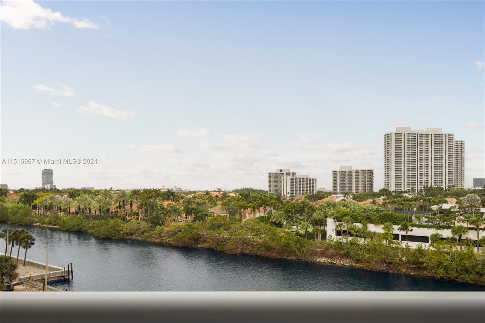 20515 E Country Club Dr 649, Aventura, FL 33180, 2 Bedrooms Bedrooms, ,2 BathroomsBathrooms,Residential,For Sale,Country Club Dr,A11516967