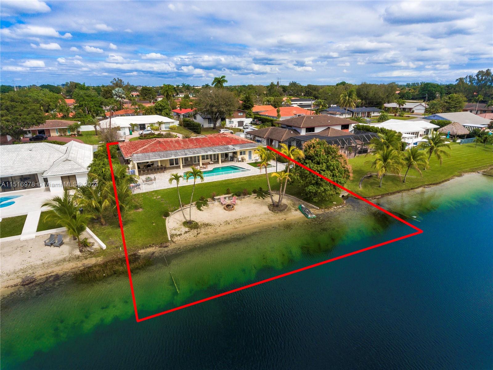 6860 Winged Foot Dr, Hialeah, Florida 33015, 5 Bedrooms Bedrooms, ,4 BathroomsBathrooms,Residential,For Sale,6860 Winged Foot Dr,A11516978