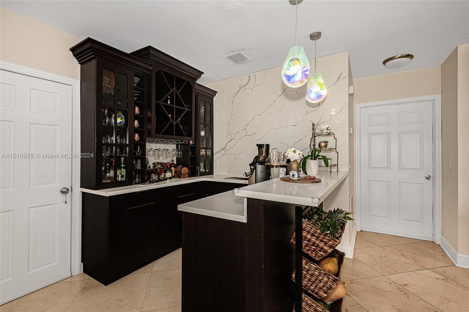 6860 Winged Foot Dr, Hialeah, Florida 33015, 5 Bedrooms Bedrooms, ,4 BathroomsBathrooms,Residential,For Sale,6860 Winged Foot Dr,A11516978