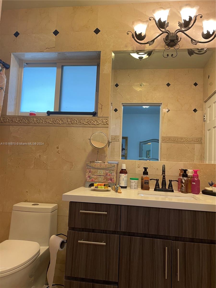 6860 Winged Foot Dr, Hialeah, Florida 33015, 5 Bedrooms Bedrooms, ,4 BathroomsBathrooms,Residential,For Sale,6860 Winged Foot Dr,A11516978