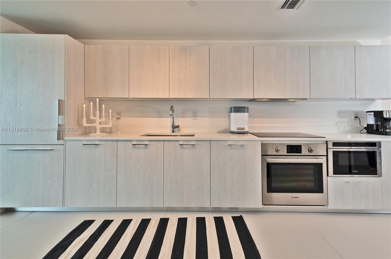 501 NE 31st St 2001, Miami, Florida 33137, 3 Bedrooms Bedrooms, ,2 BathroomsBathrooms,Residentiallease,For Rent,501 NE 31st St 2001,A11516802