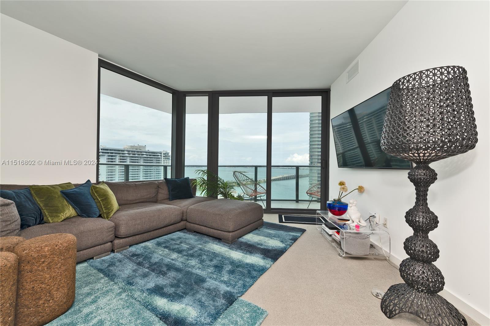 501 NE 31st St 2001, Miami, Florida 33137, 3 Bedrooms Bedrooms, ,2 BathroomsBathrooms,Residentiallease,For Rent,501 NE 31st St 2001,A11516802