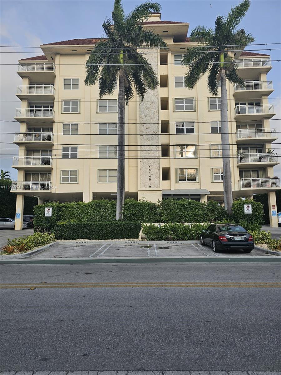 10140 W Bay Harbor Dr #601A For Sale A11516974, FL