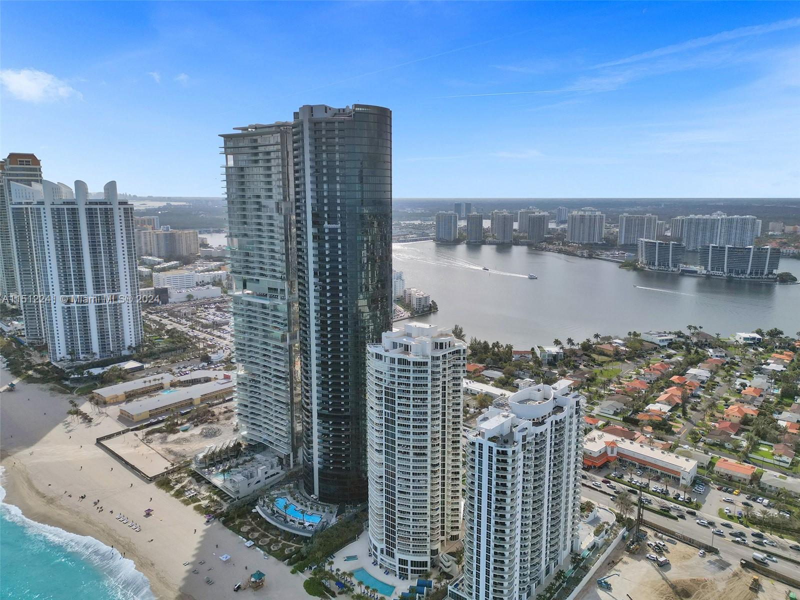 18555 Collins Ave, Sunny Isles Beach, FL, 33160 United States, 3 Bedrooms Bedrooms, ,4 BathroomsBathrooms,Residential,For Sale,Collins Ave,A11512241