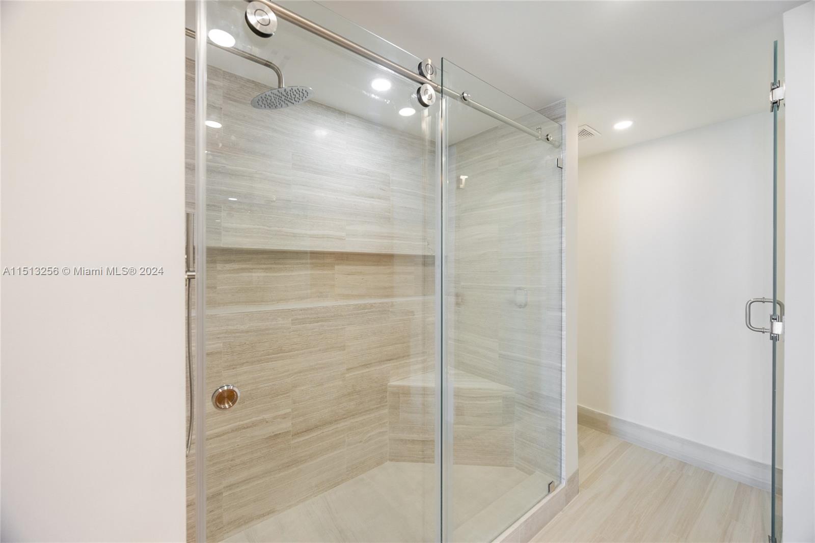 2100 OCEAN LN, Fort Lauderdale, FL, 33316 United States, 1 Bedroom Bedrooms, ,1 BathroomBathrooms,Residential,For Sale,OCEAN LN,A11513256