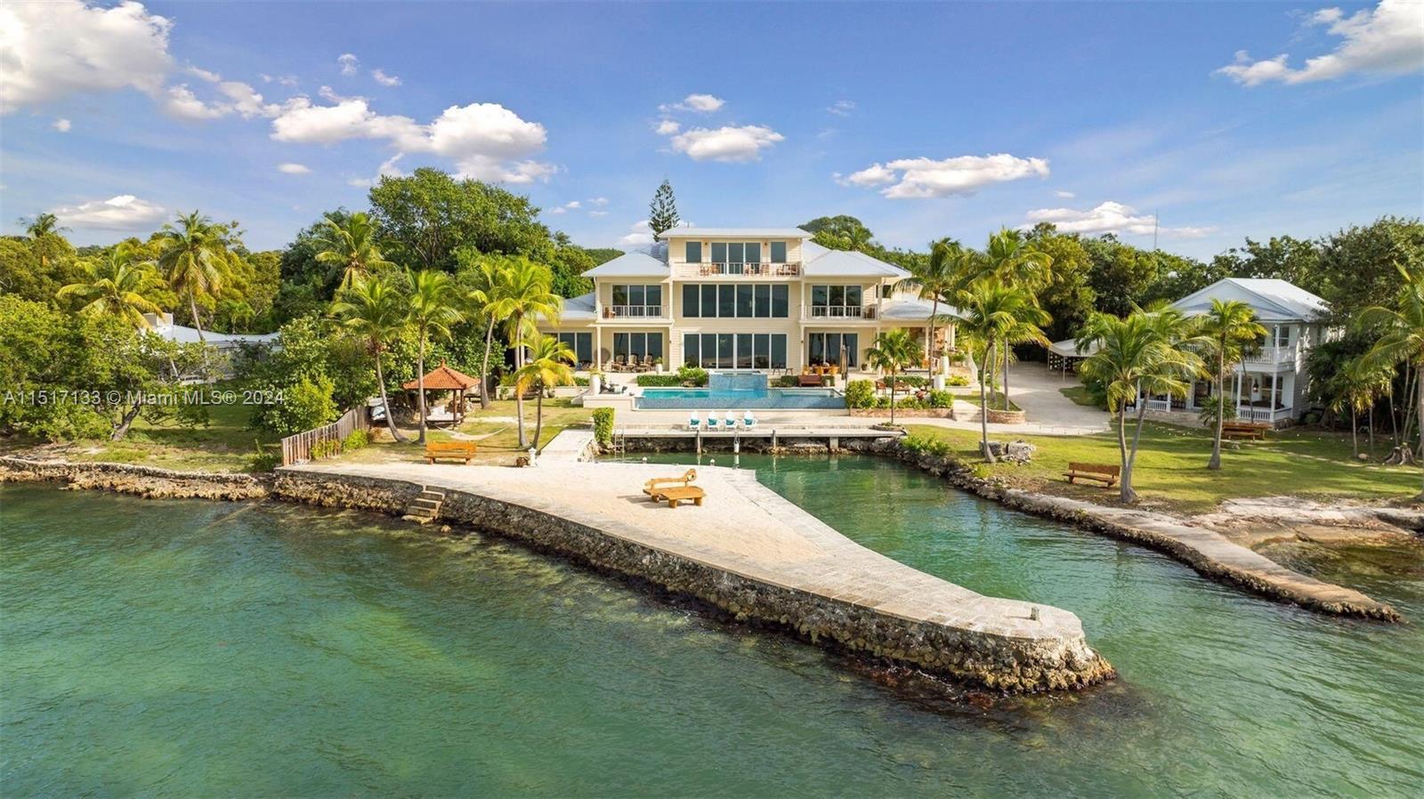 Islamorada, FL, 33036 United States, 7 Bedrooms Bedrooms, ,9 BathroomsBathrooms,Residential,For Sale,A11517133