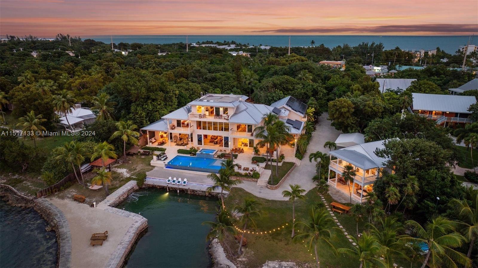 Islamorada, FL, 33036 United States, 7 Bedrooms Bedrooms, ,9 BathroomsBathrooms,Residential,For Sale,A11517133