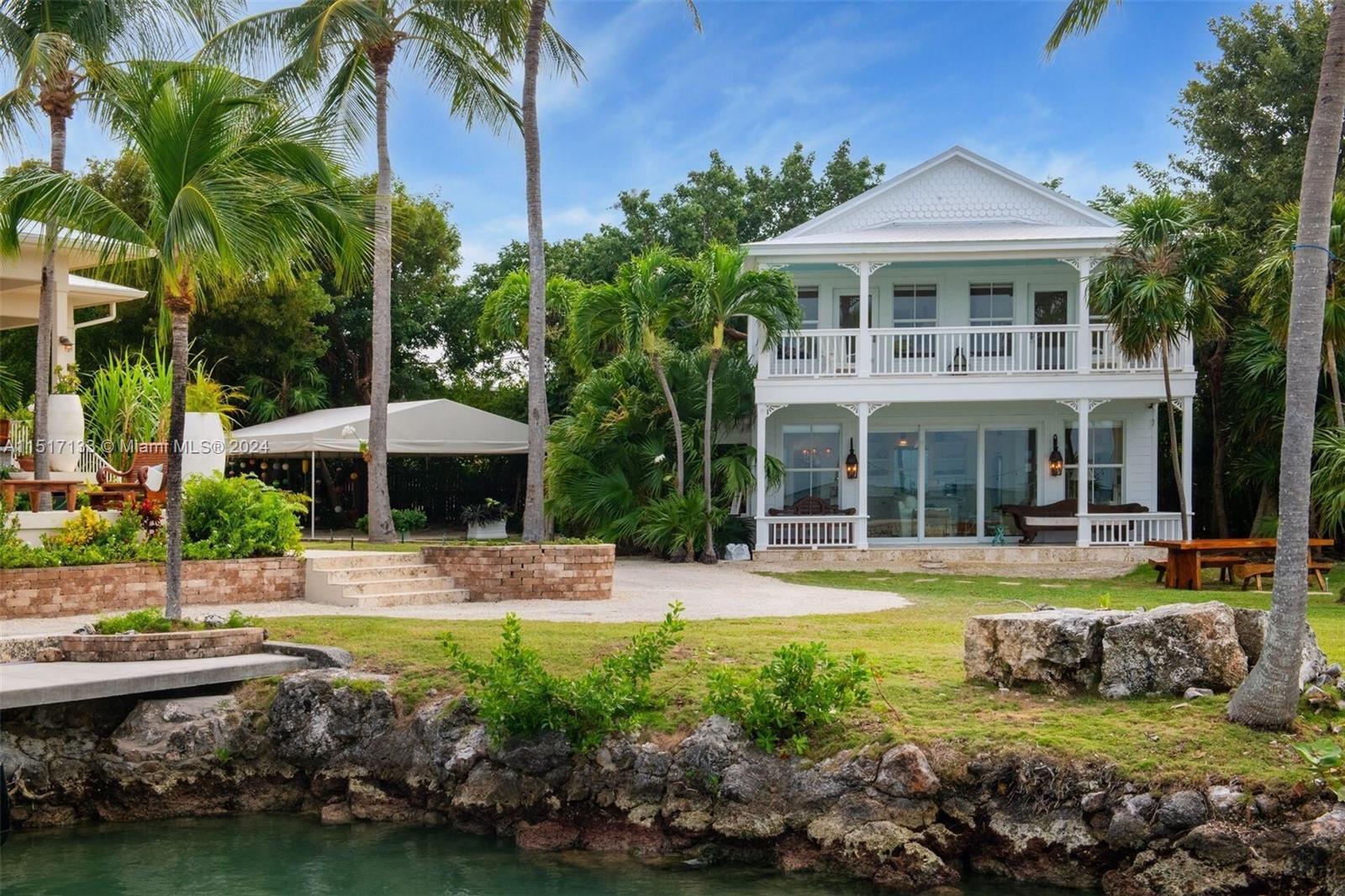 Islamorada, FL, 33036 United States, 7 Bedrooms Bedrooms, ,9 BathroomsBathrooms,Residential,For Sale,A11517133